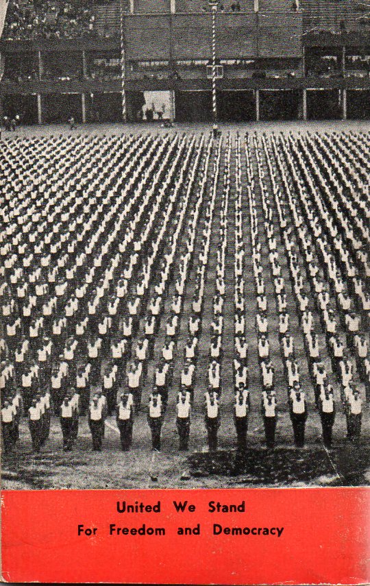 Crowd164