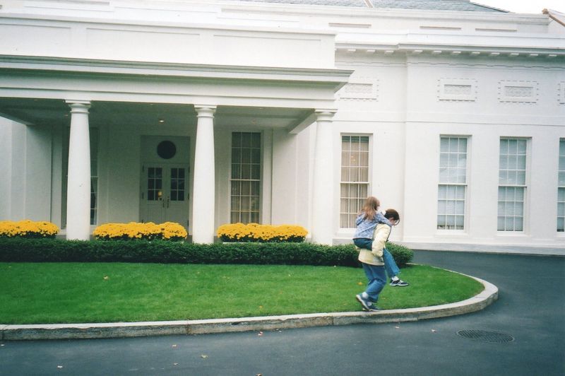 Emma at white house outside035