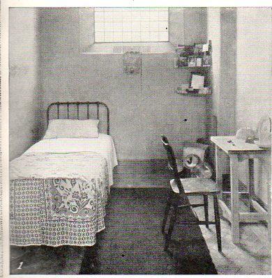 Inebriate bed113
