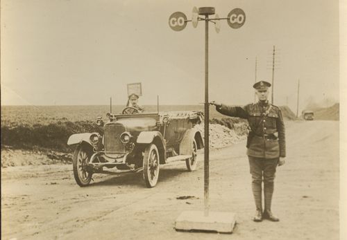 WWI photo traffic detail