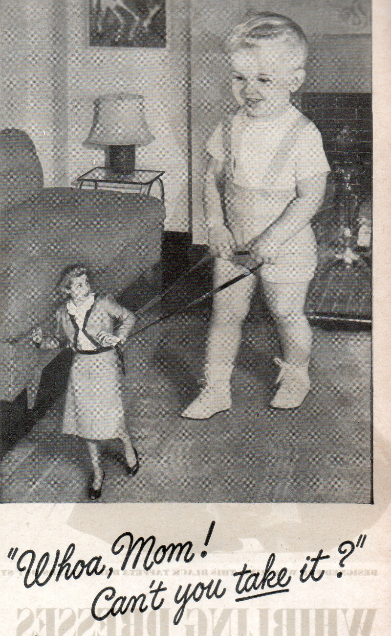 000 women on a leash012