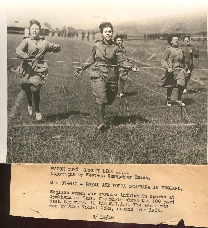 1 april 26 women race