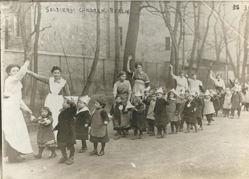 1 april 27 women berlin kids 1 april 27 women berlin kids