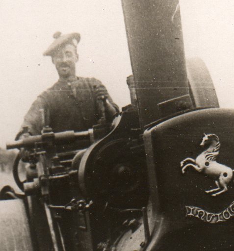 WWI--steamroller detail smile336