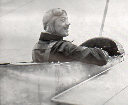Aeroplane upside down625