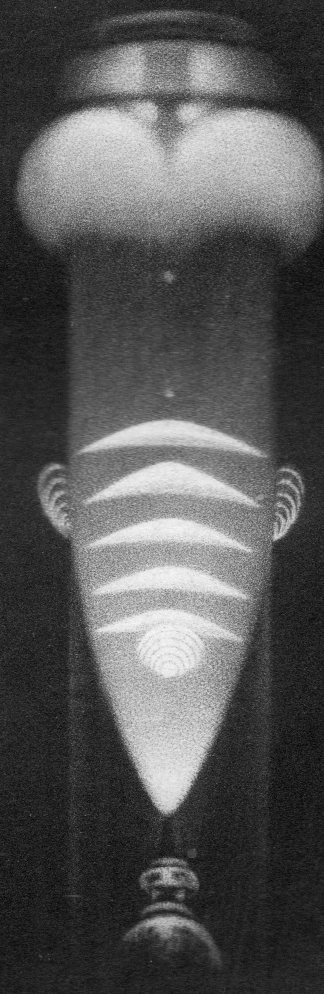 Electrical discharge032