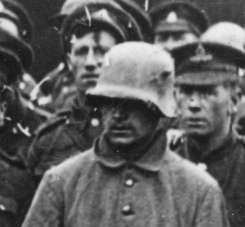 WWI photo GERMAN PRISONER CINEMAal749 WWI photo GERMAN PRISONER CINEMAal749