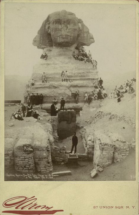 Baseball sphinx